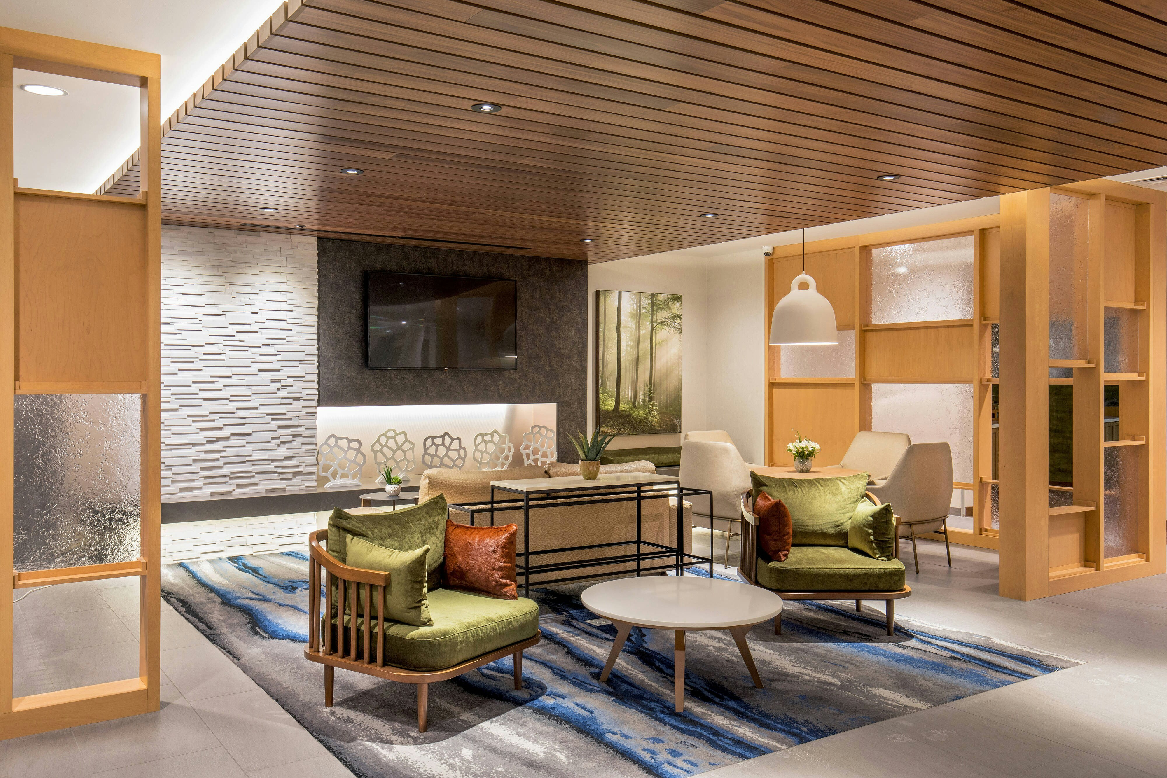 Fairfield Inn Suites Boston Walpole 26/35