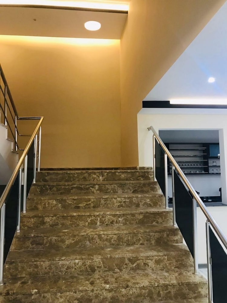 Atlihan Plus Hotel 5/38