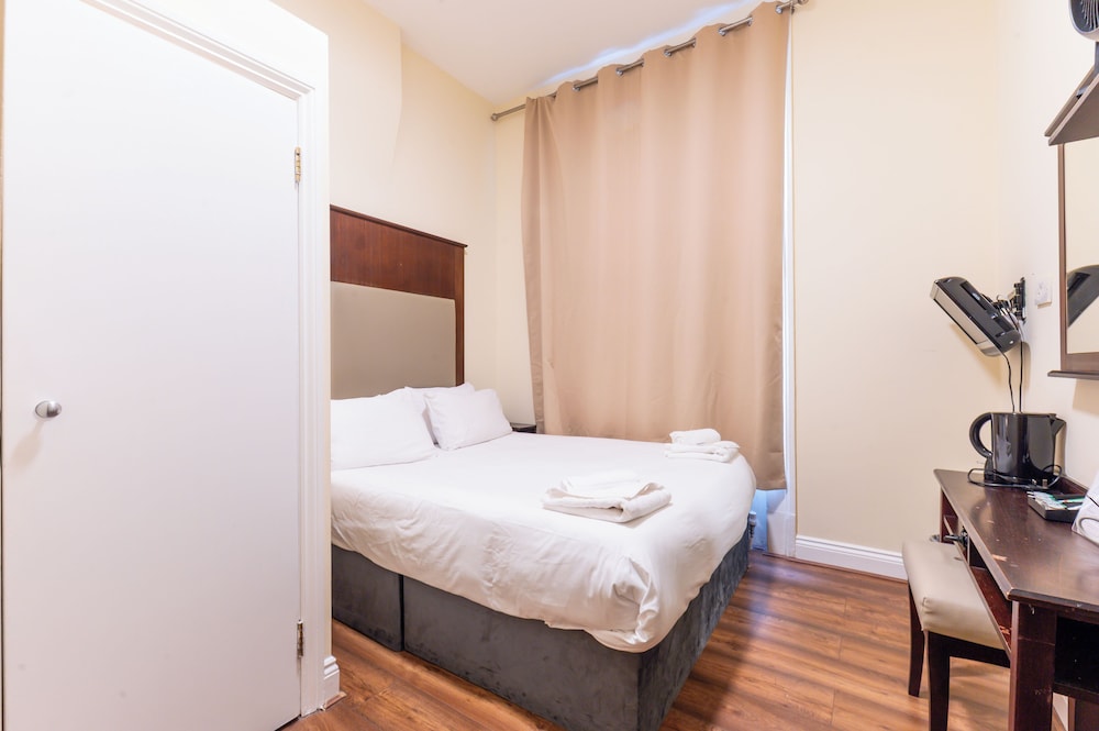 Astoria Hotel 25/42