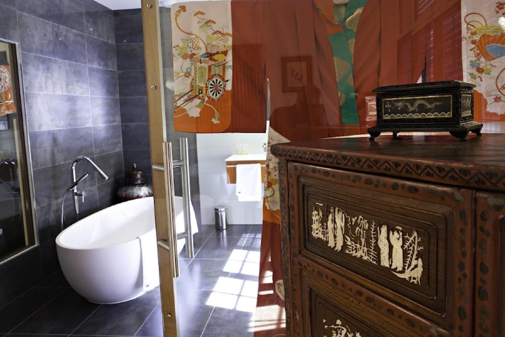 Hotel La Belle Meuniere 46/50