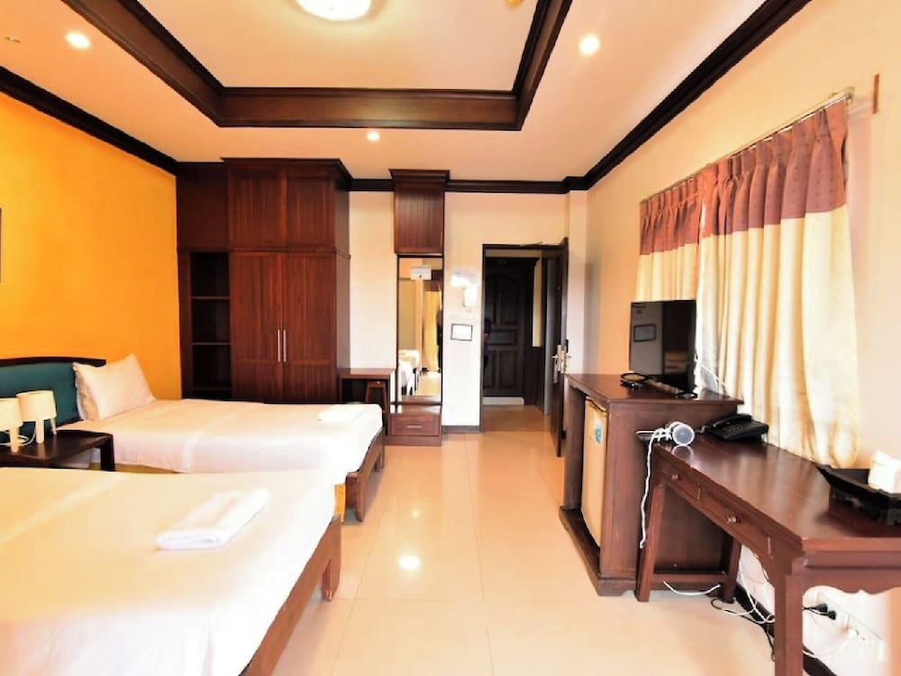 LaOr INN HUA HIN 21/51