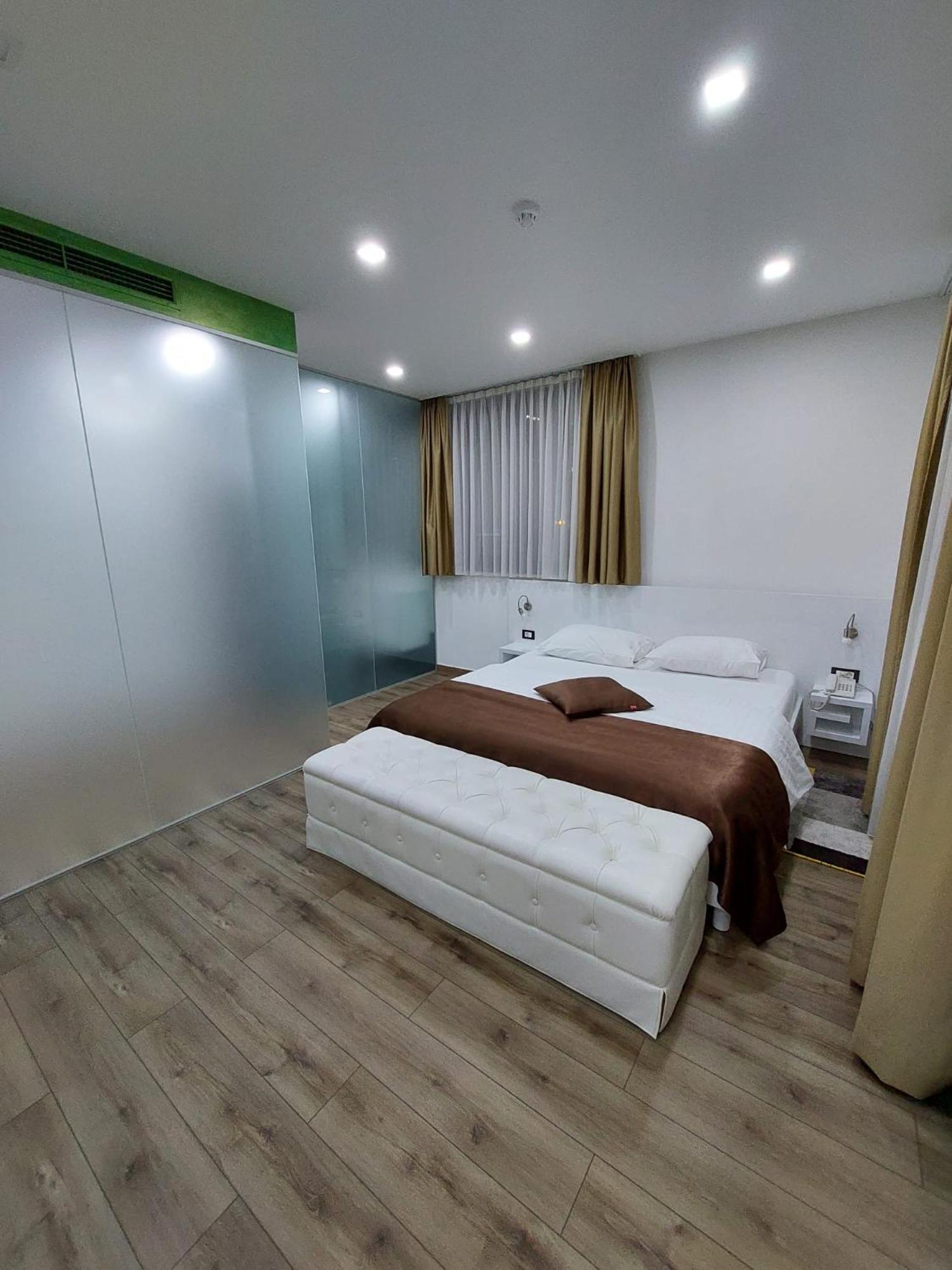 Penthouse, Apartment، Hotel National 5/8