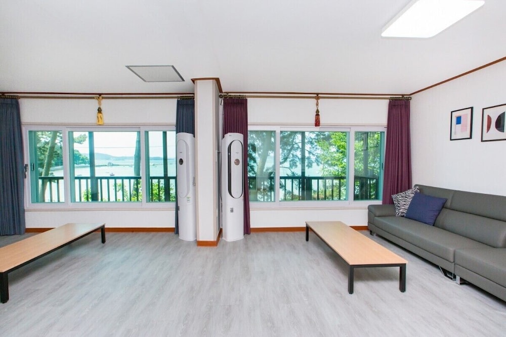 Taean Haesol Maru Pension 17/36