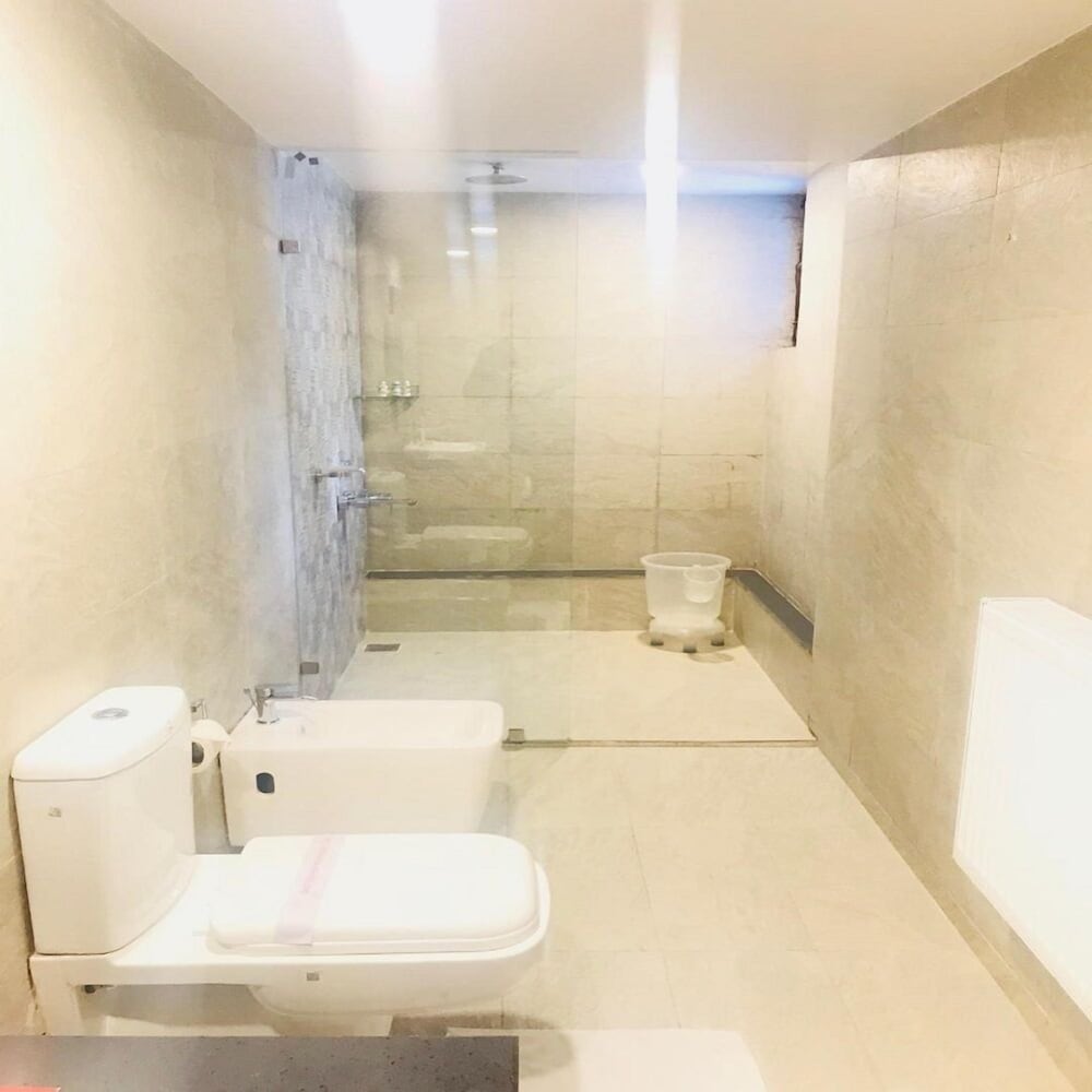 Country Inn & Suites by Radisson, Sonamarg 47/50