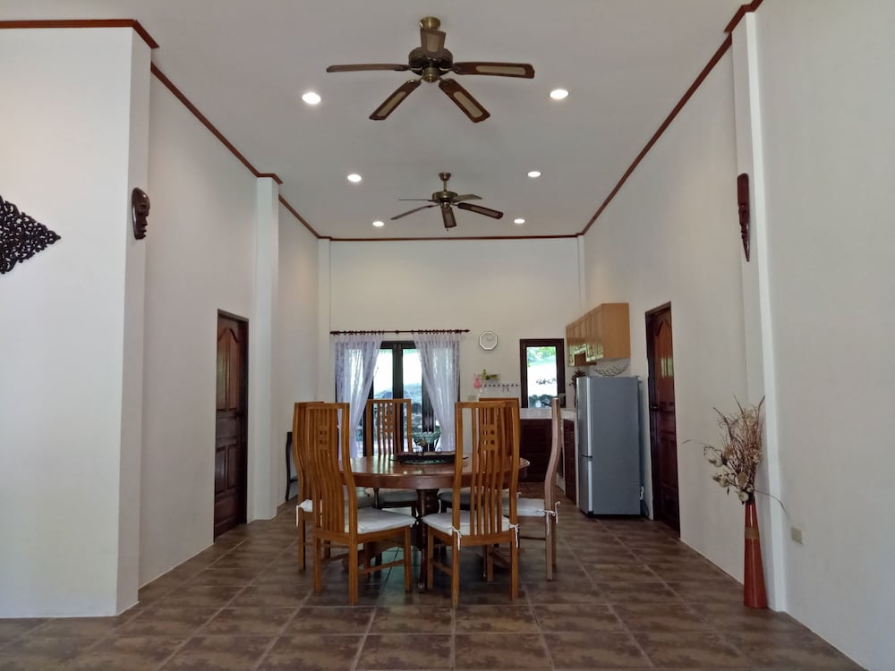 Woodlawn Villas Resort 51/66