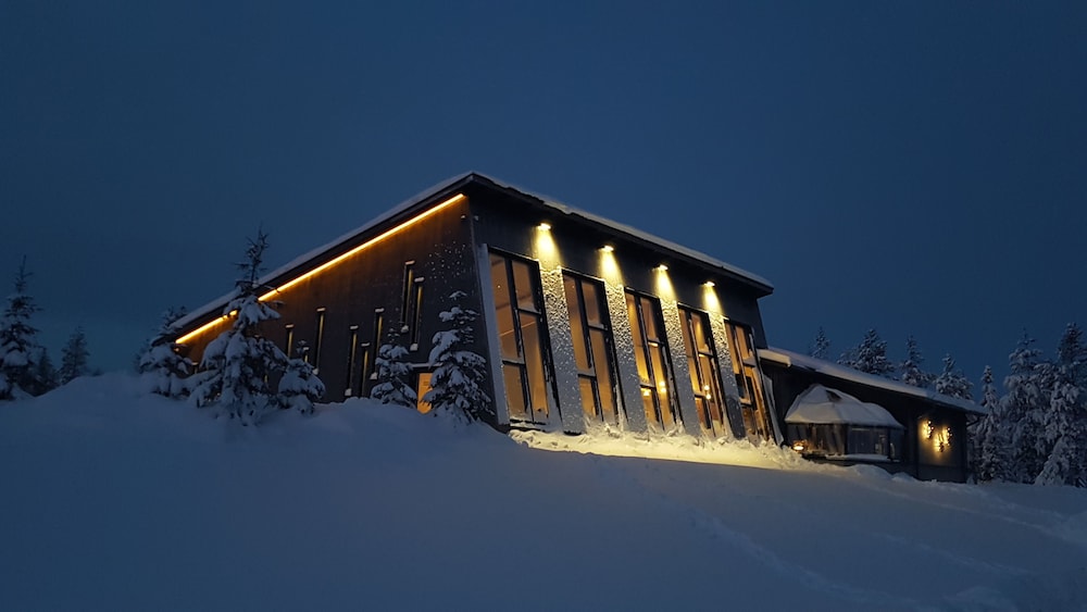 Santa's Igloos Arctic Circle photo1