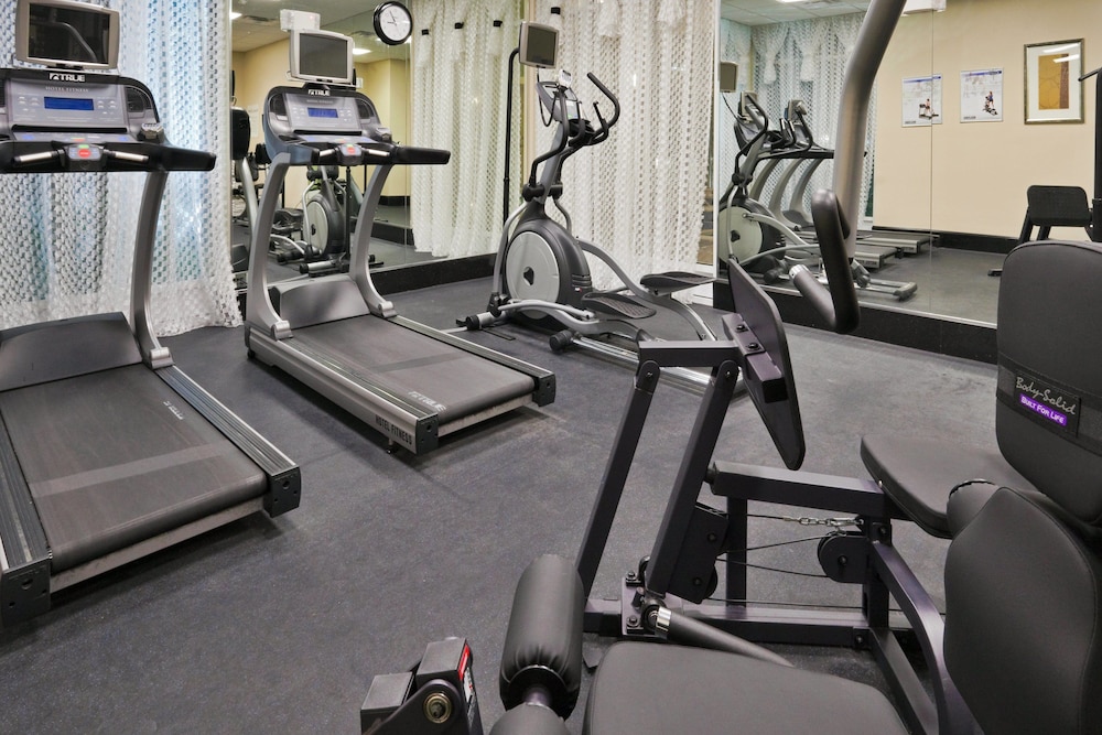 Holiday Inn Hotel And Suites Waco Northwest 26/59