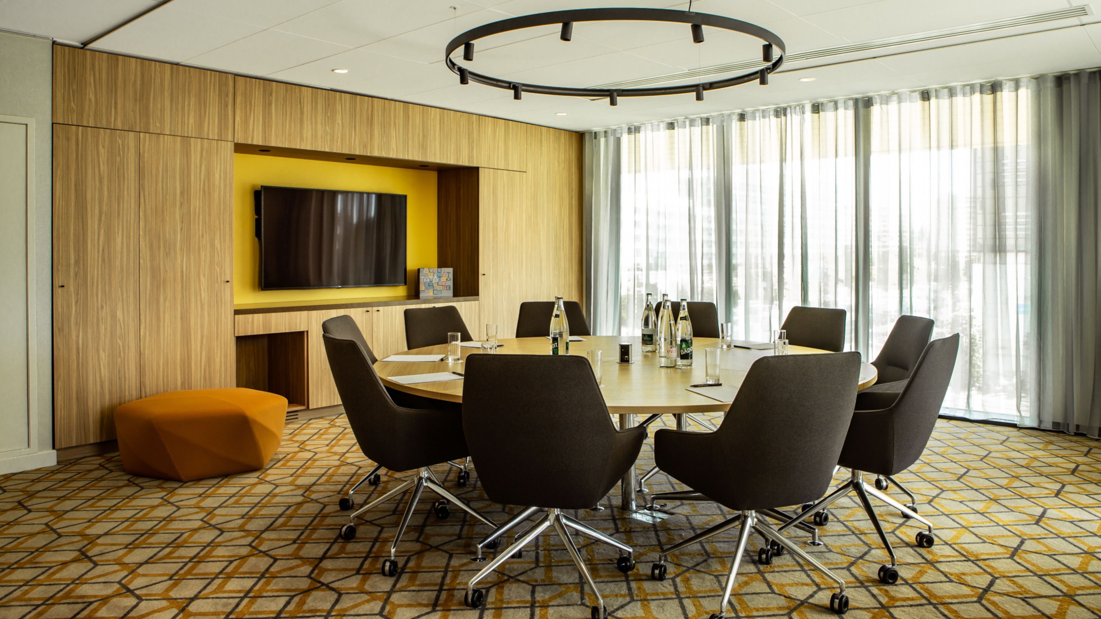 Holiday Inn Express Nice - Grand Arenas 64/71