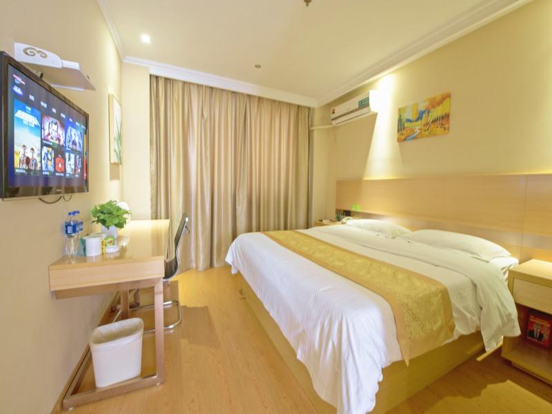 GreenTree Inn Jiangsu Zhenjiang Danyang Development Zone Municipal Government Business Hotel 9/30