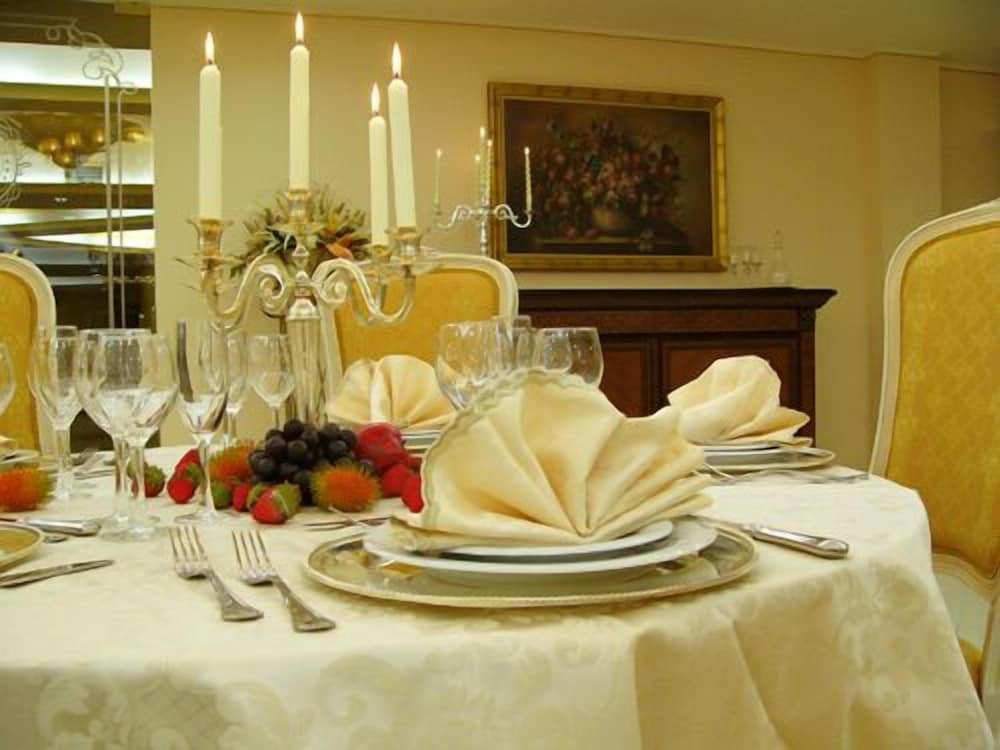 Hotel Club Residence Roscianum 30/40