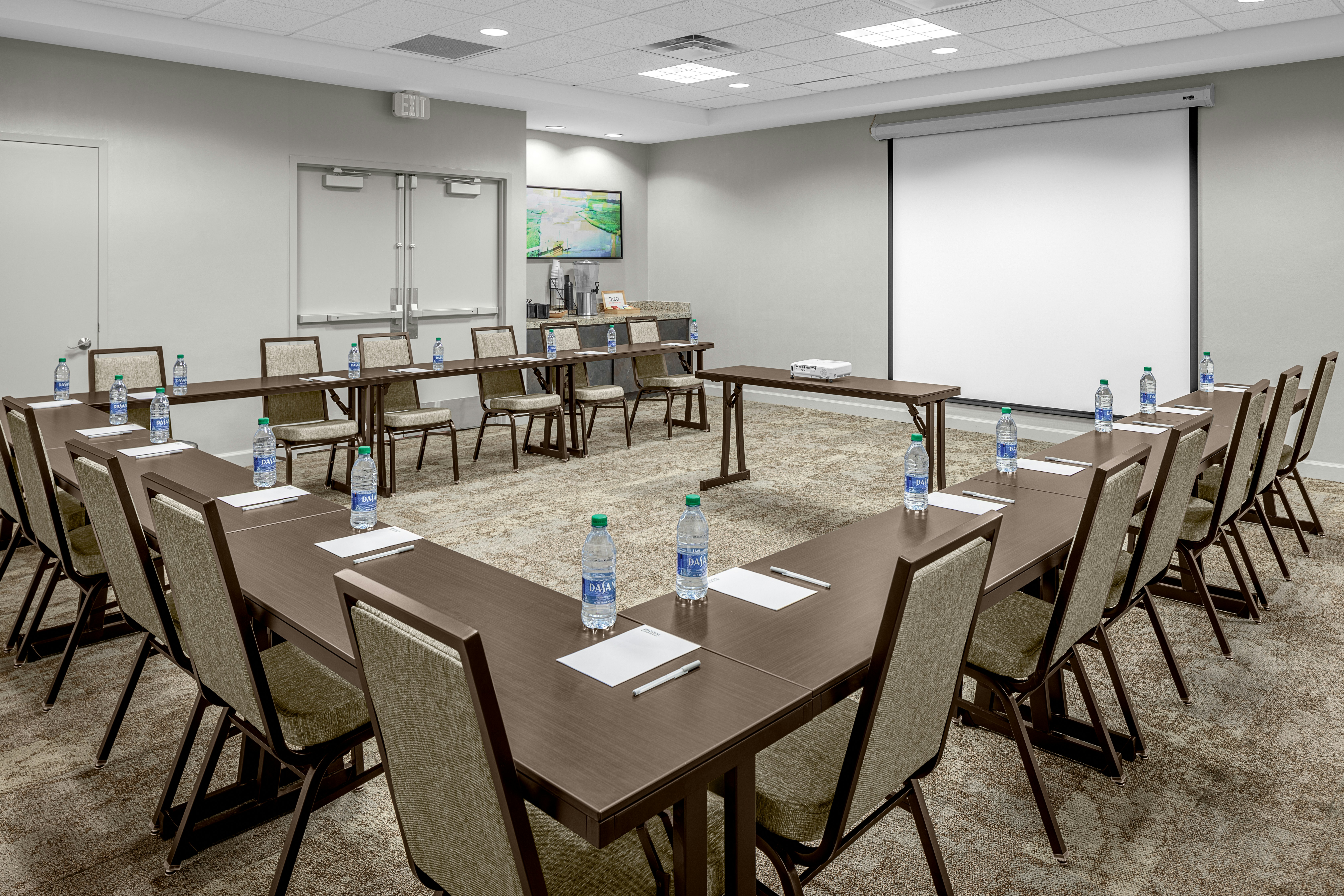 Hilton Garden Inn Raleigh-Durham Airport 38/42