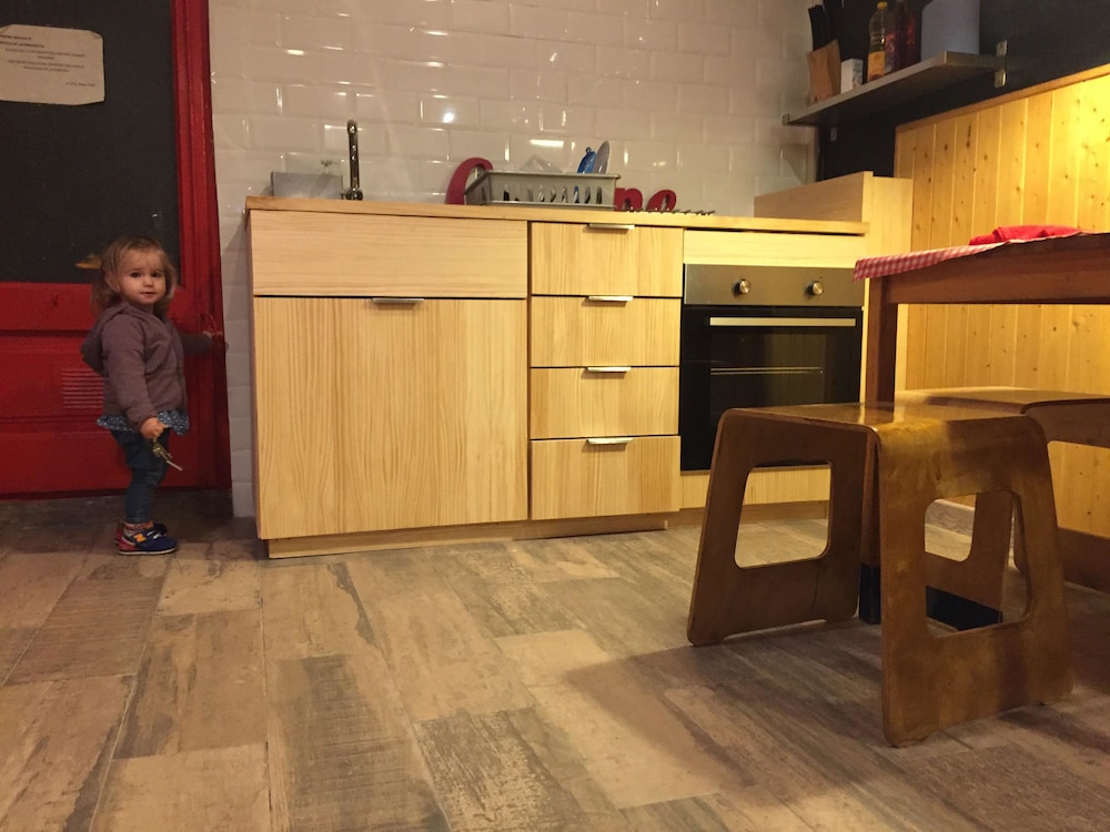 Buba House 4/48
