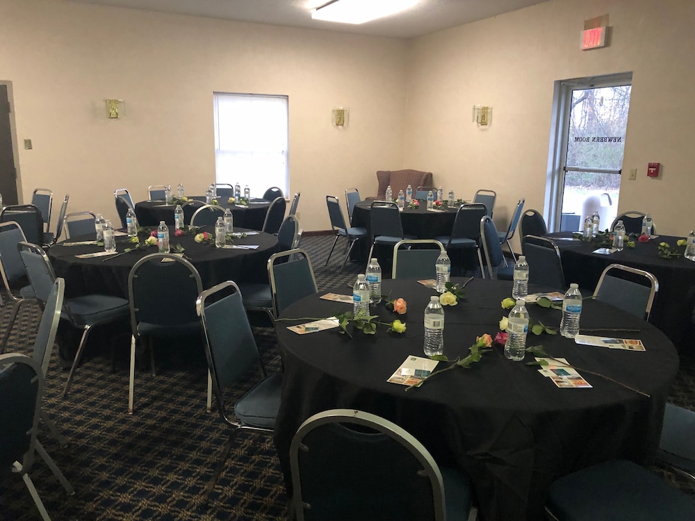 Quality Inn Dublin I-81 54/73