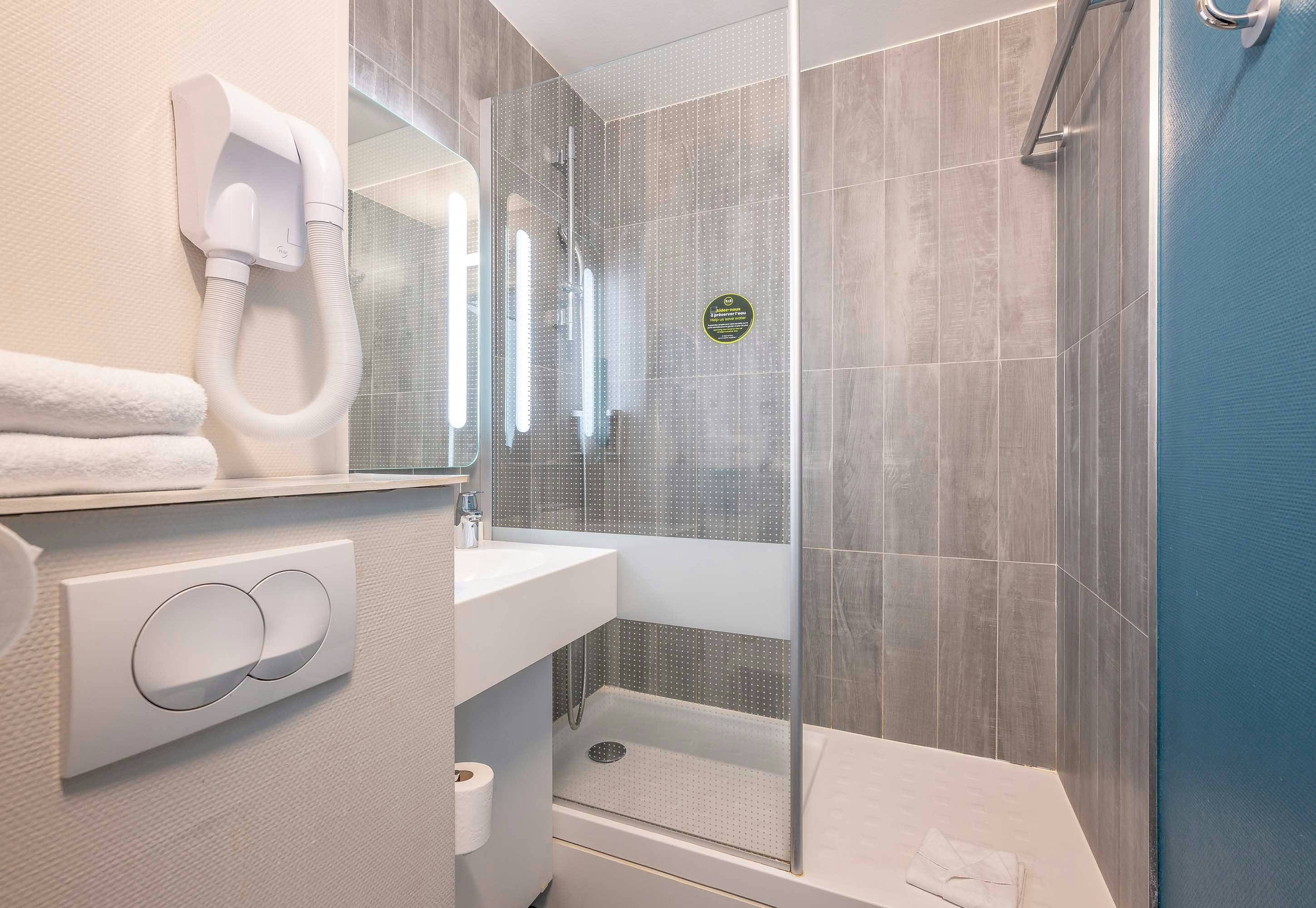 B&B Hotel Bordeaux Mérignac Aeroport 3 etoiles 27/27