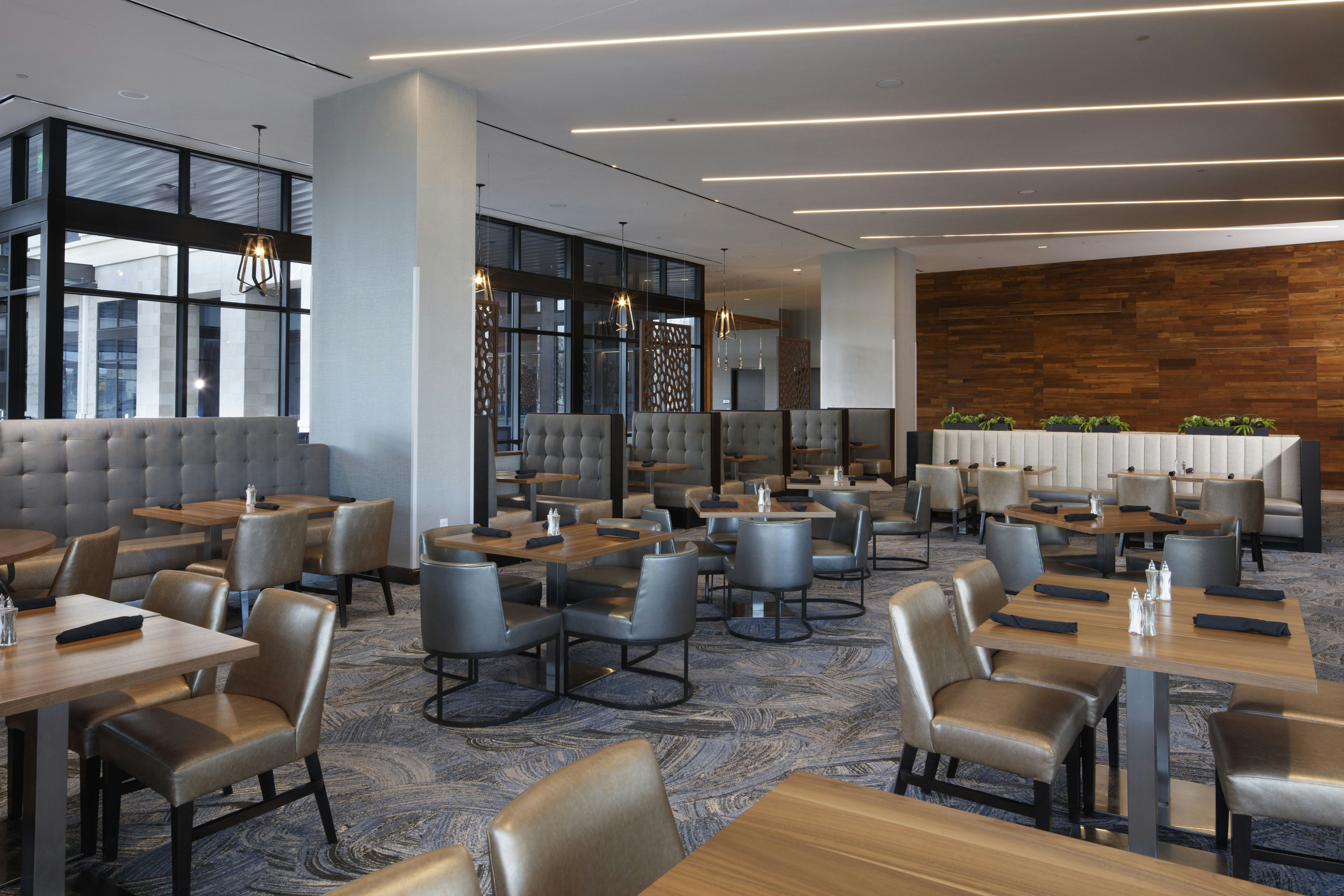EMBASSY SUITES BY HILTON AMARILLO DOWNTOWN HOTEL 34/62