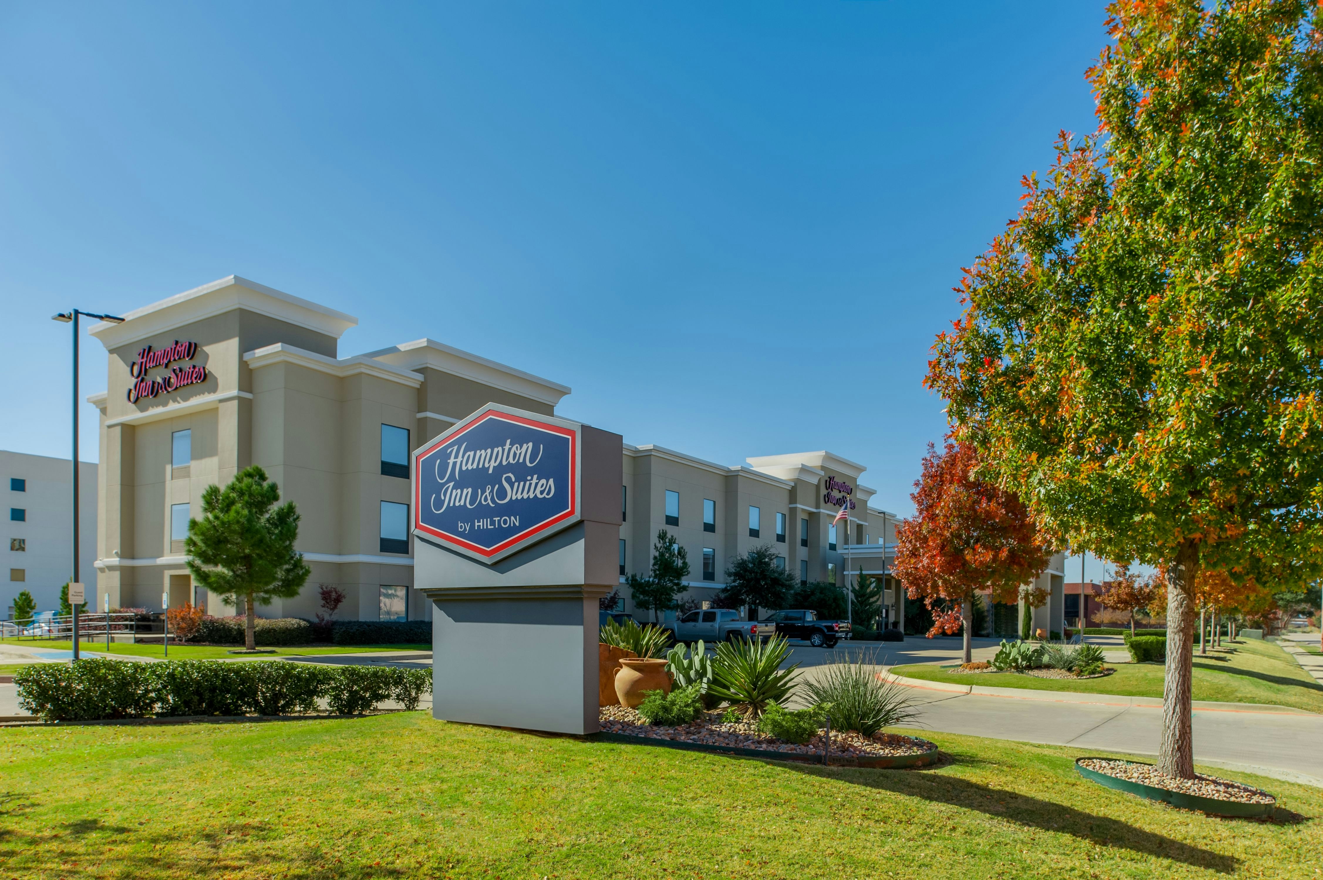 Hampton Inn Suites Fort Worth Fossil Creek 22/22