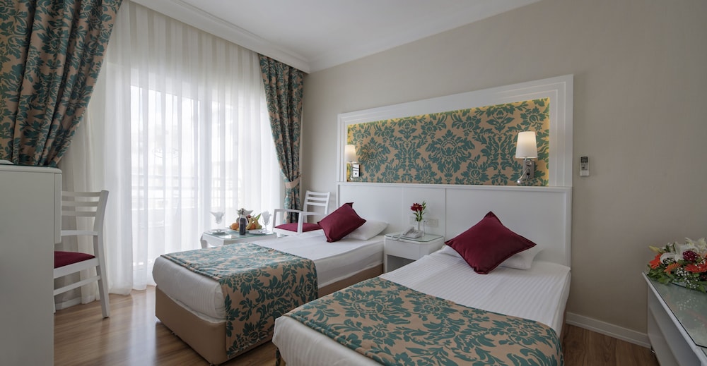 Alaiye Kleopatra Hotel 5/36