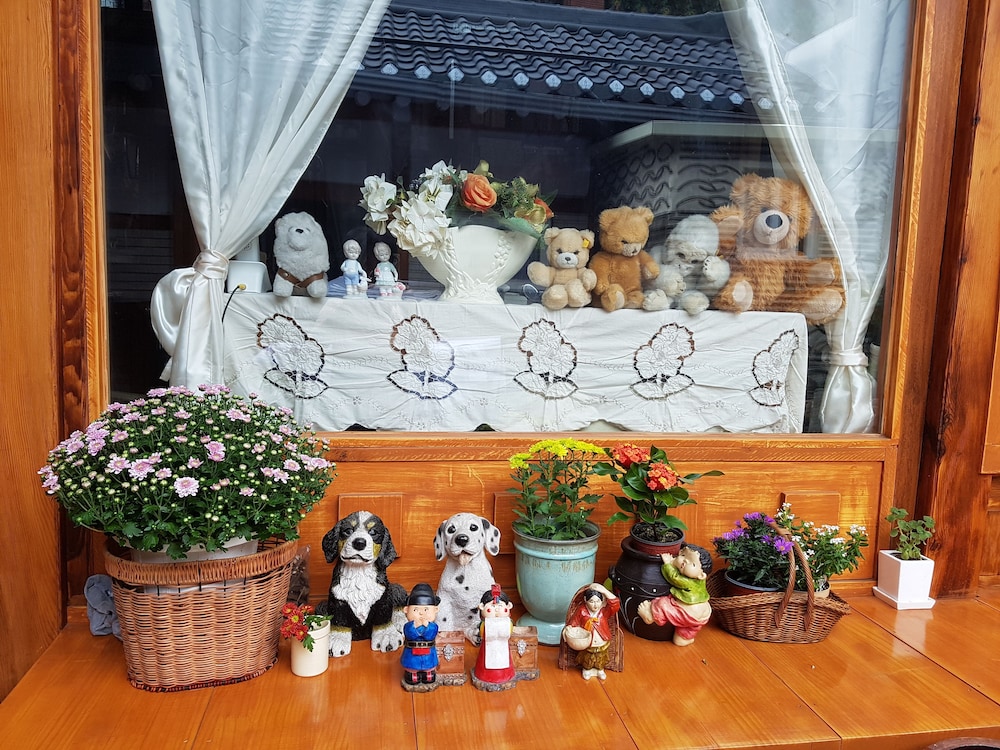 Dajayon Guest House 12/70