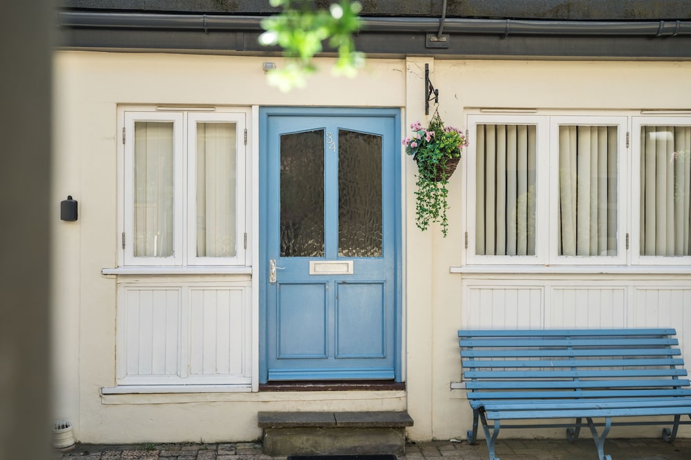 Trinity Mews 5/50