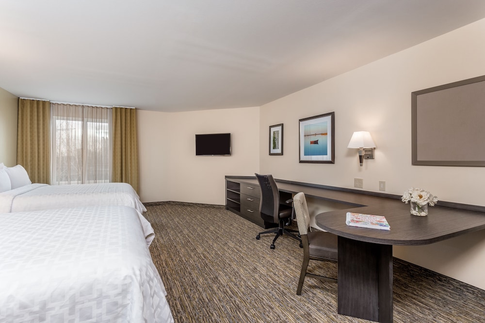CANDLEWOOD SUITES BENSALEM - PHILADELPHIA AREA 36/38