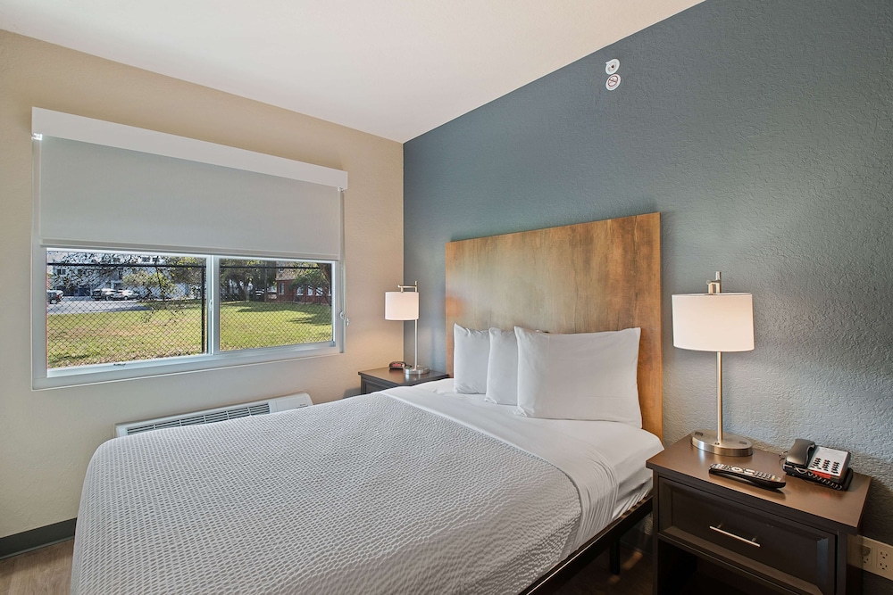 Extended Stay America Premier Suites - Fort Lauderdale - Cypress Creek - Park North 8/59