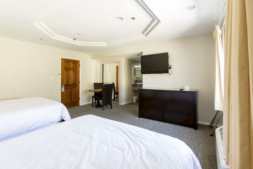 Wilshire Crest Hotel Los Angeles 12/35