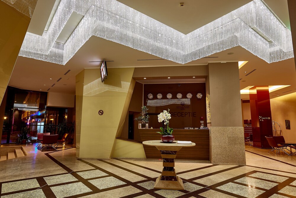 CENTRAL PLAZA HOTEL 1/50