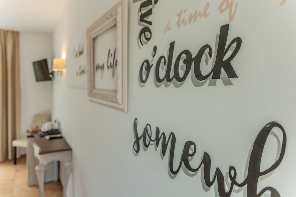 Paloma Blanca Boutique Hotel 4/50