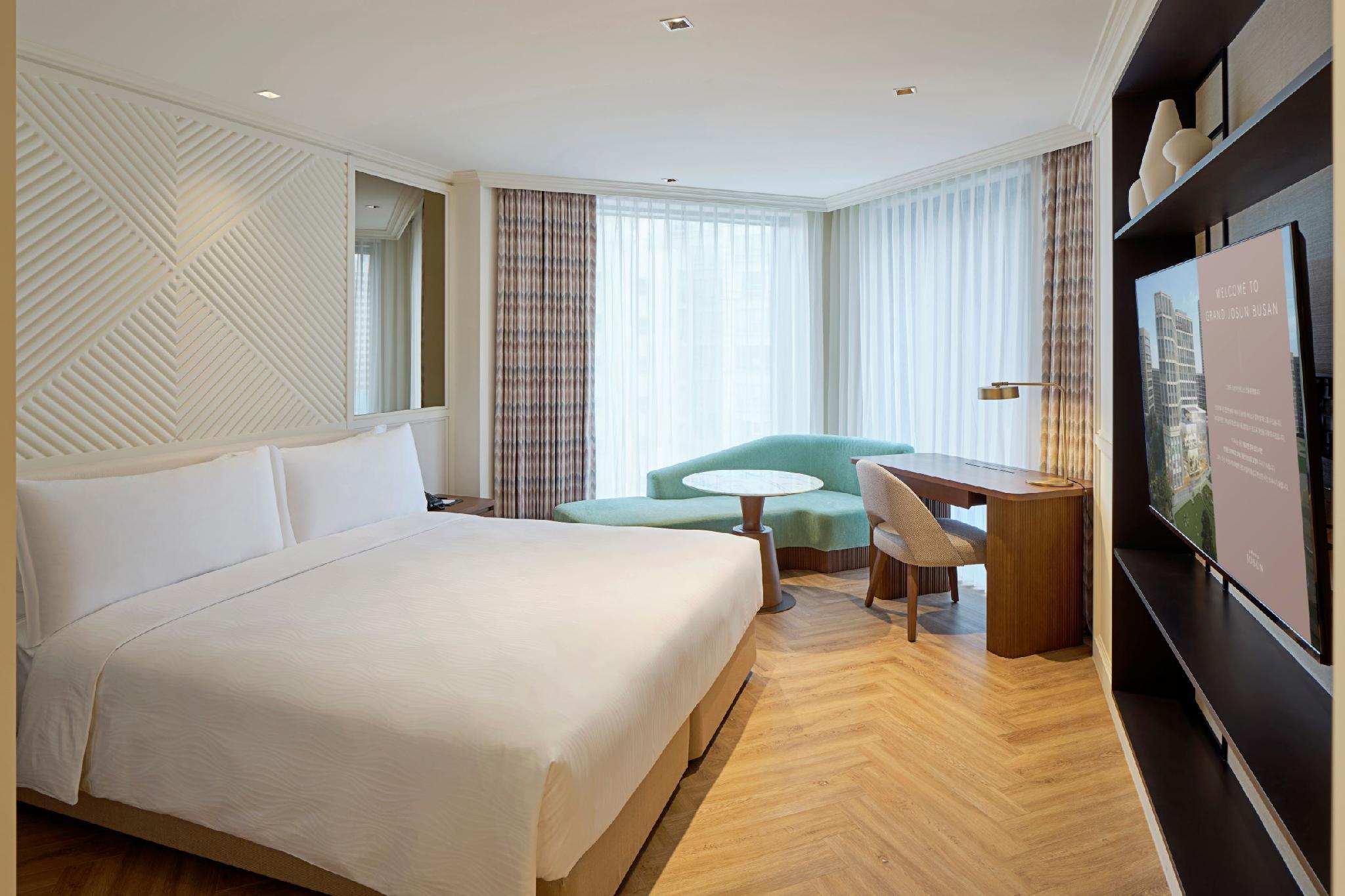 City, Deluxe, King Bed