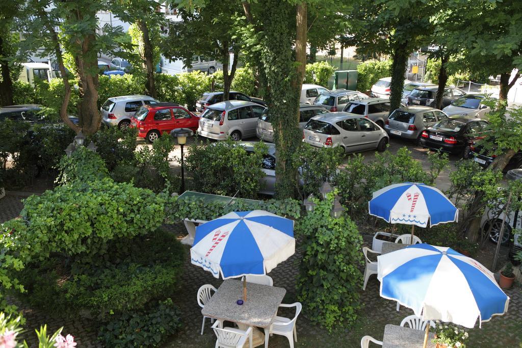 Hotel Venezia La Villetta 23/24