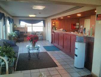 Super 8 by Wyndham Wichita Falls 1/2