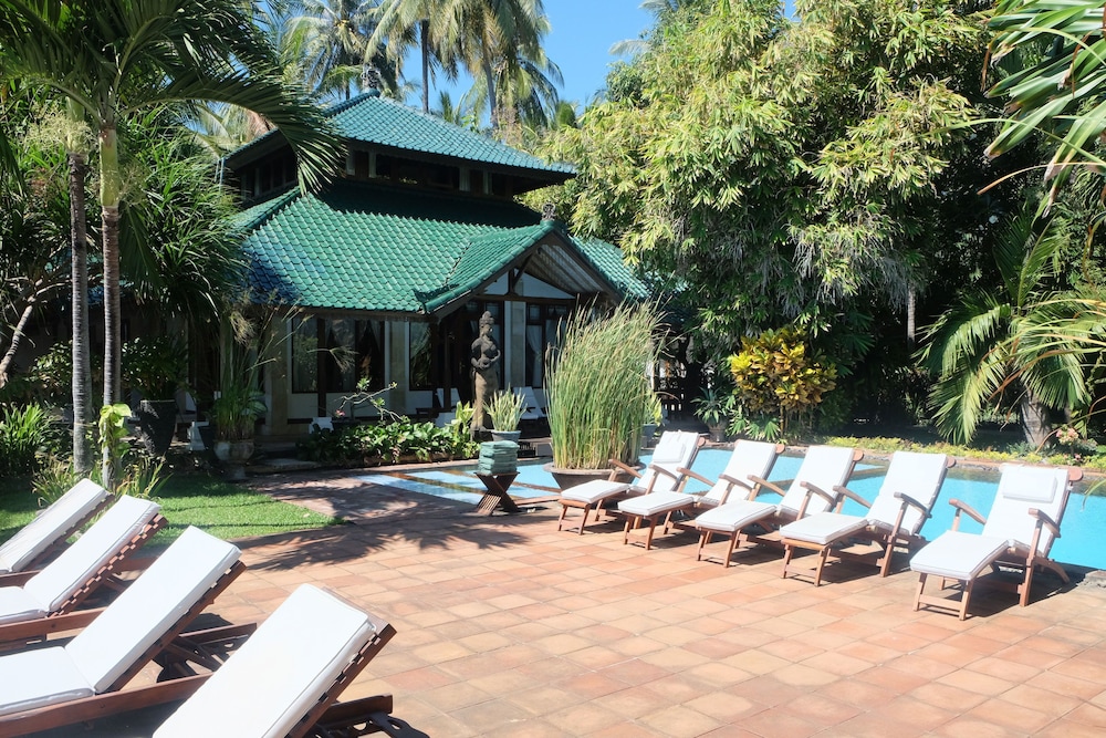 Villa Boreh Beach Resort And Spa 3/64