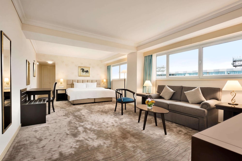 Wyndham Tashkent 43/58