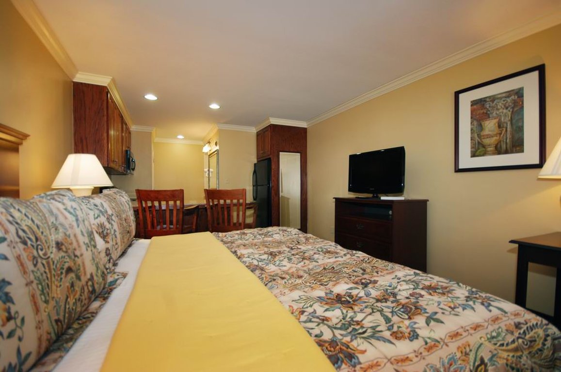Best Western Forest Inn 7/20