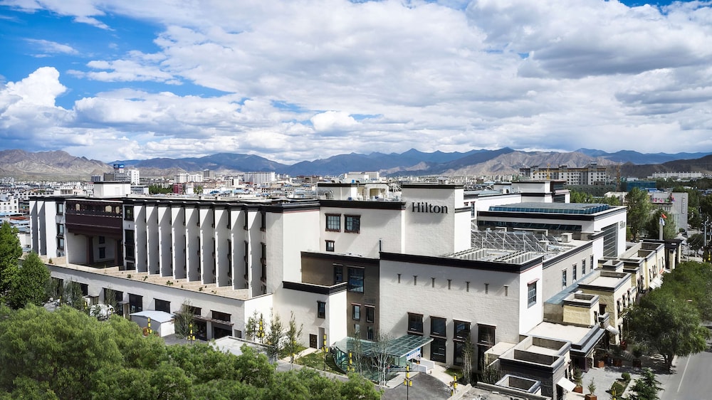 Hilton Shigatse 1/54