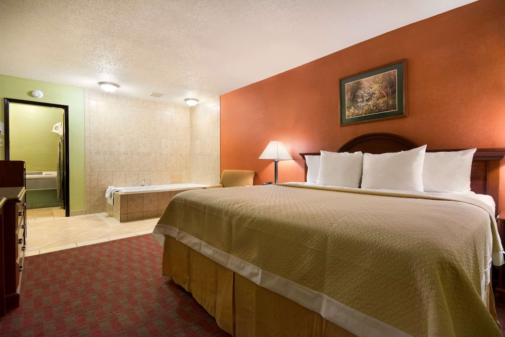 Days Inn By Wyndham Jacksonville Nc 14/68