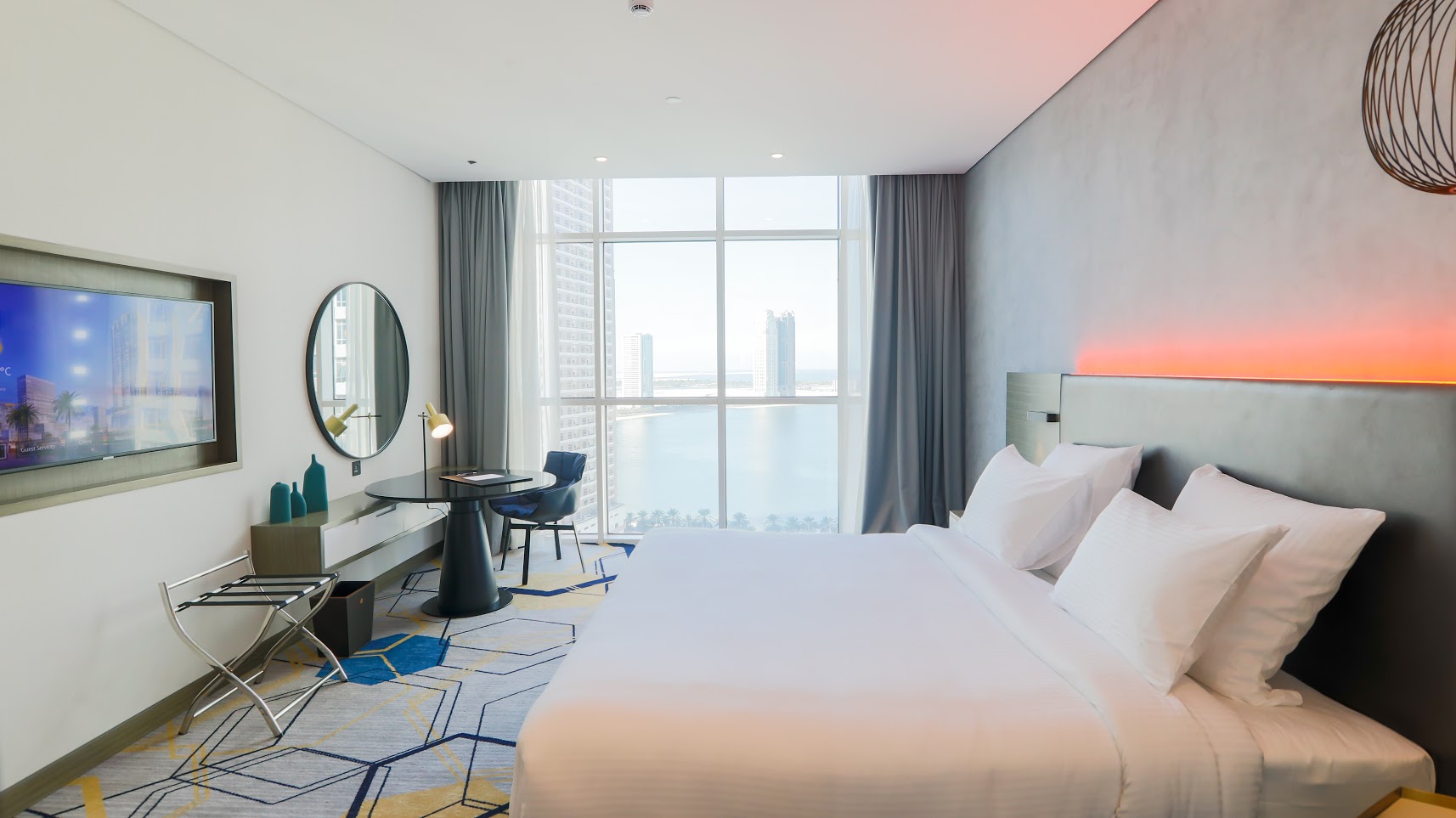 Deluxe, Lagoon View