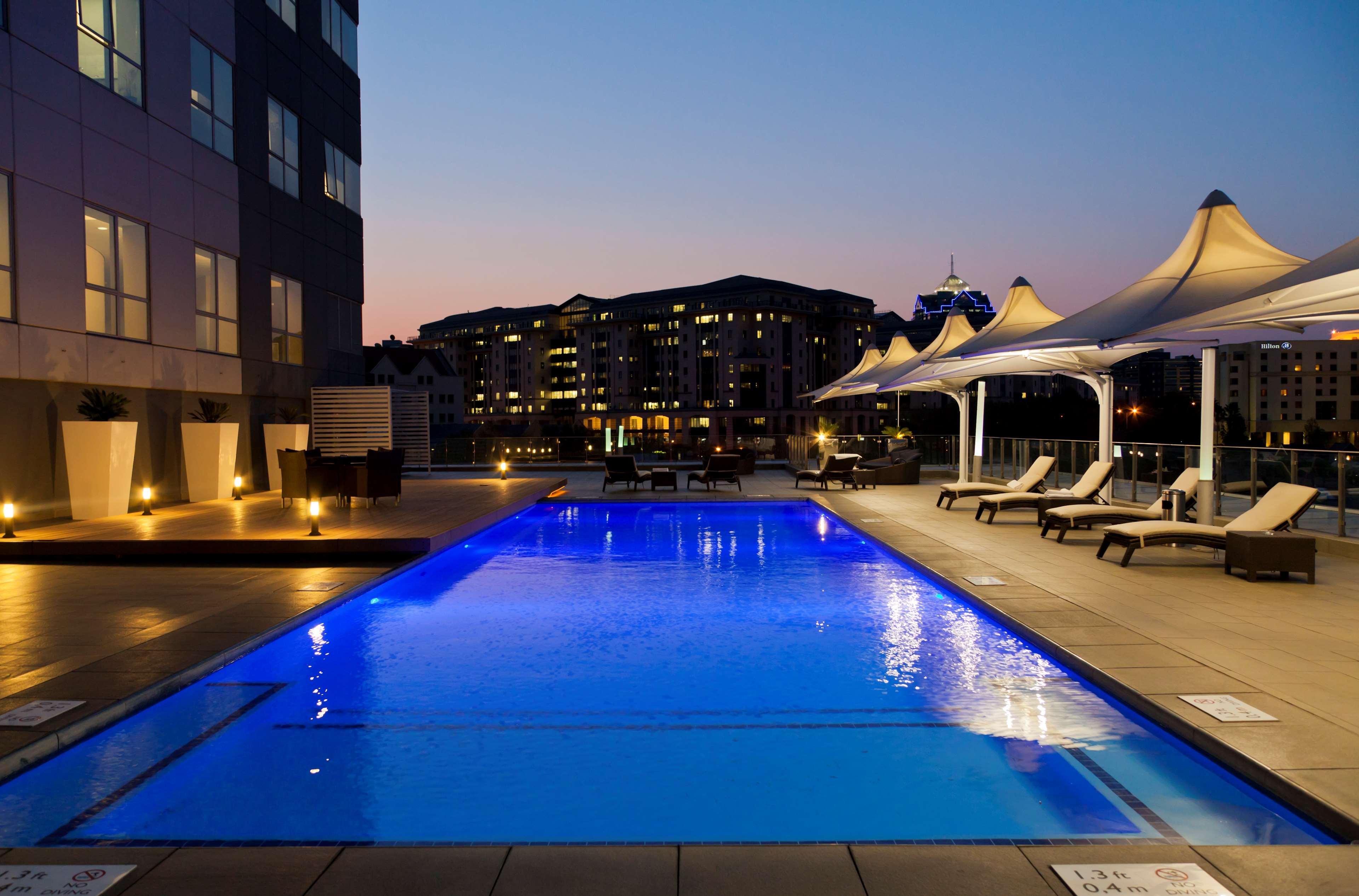 RADISSON BLU HOTEL SANDTON 48/50