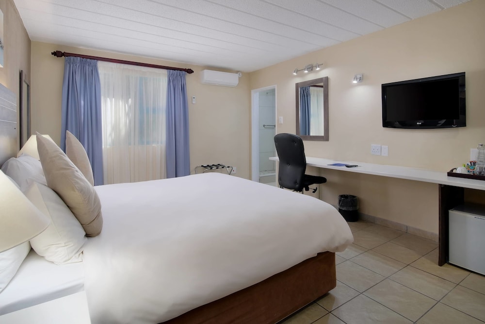 Protea Hotel By Marriott Polokwane Landmark 13/45