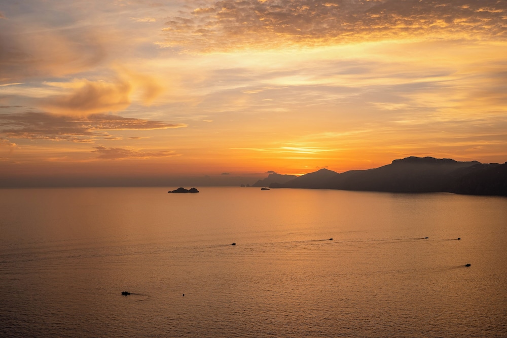 Hotel Tramonto d'Oro 67/71