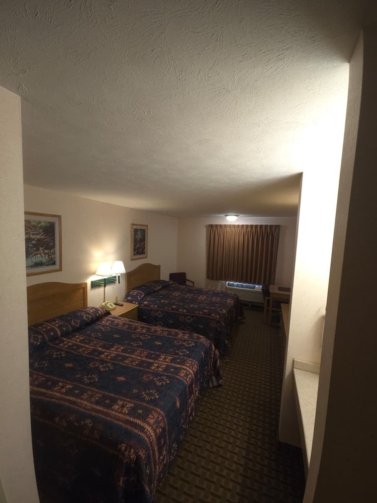OYO 1002349 Roadside Inn 5/32