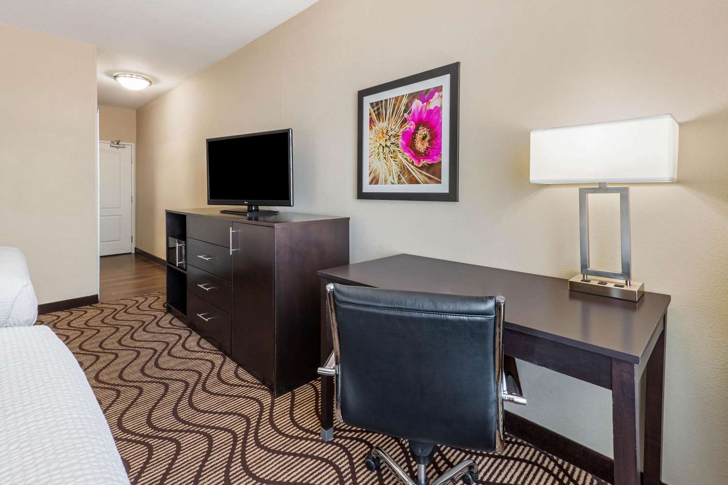 La Quinta Inn & Suites by Wyndham Artesia 47/58