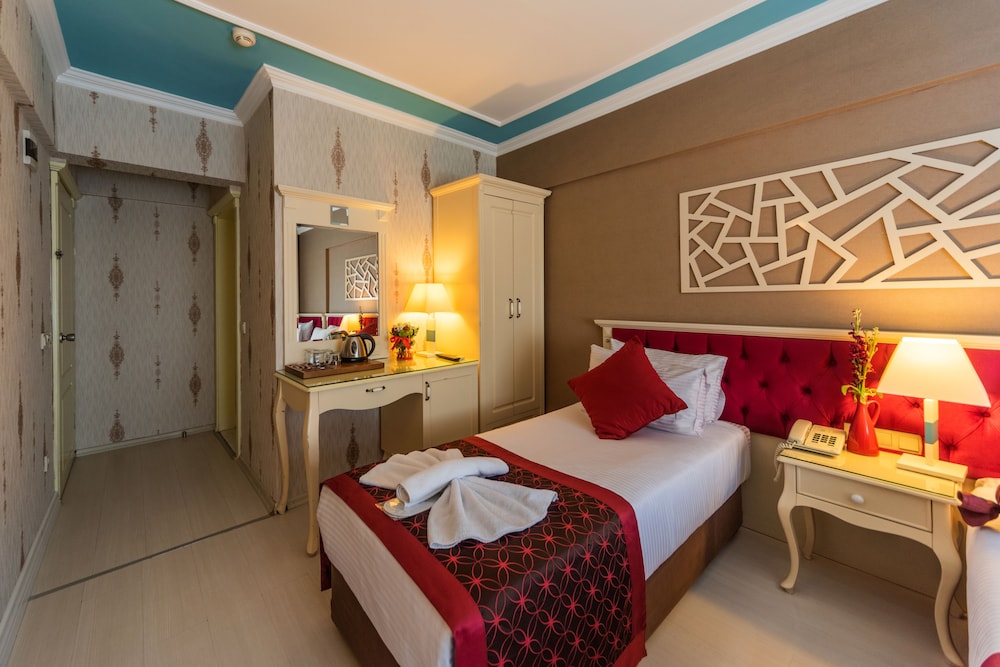 Viva Deluxe Hotel 14/34