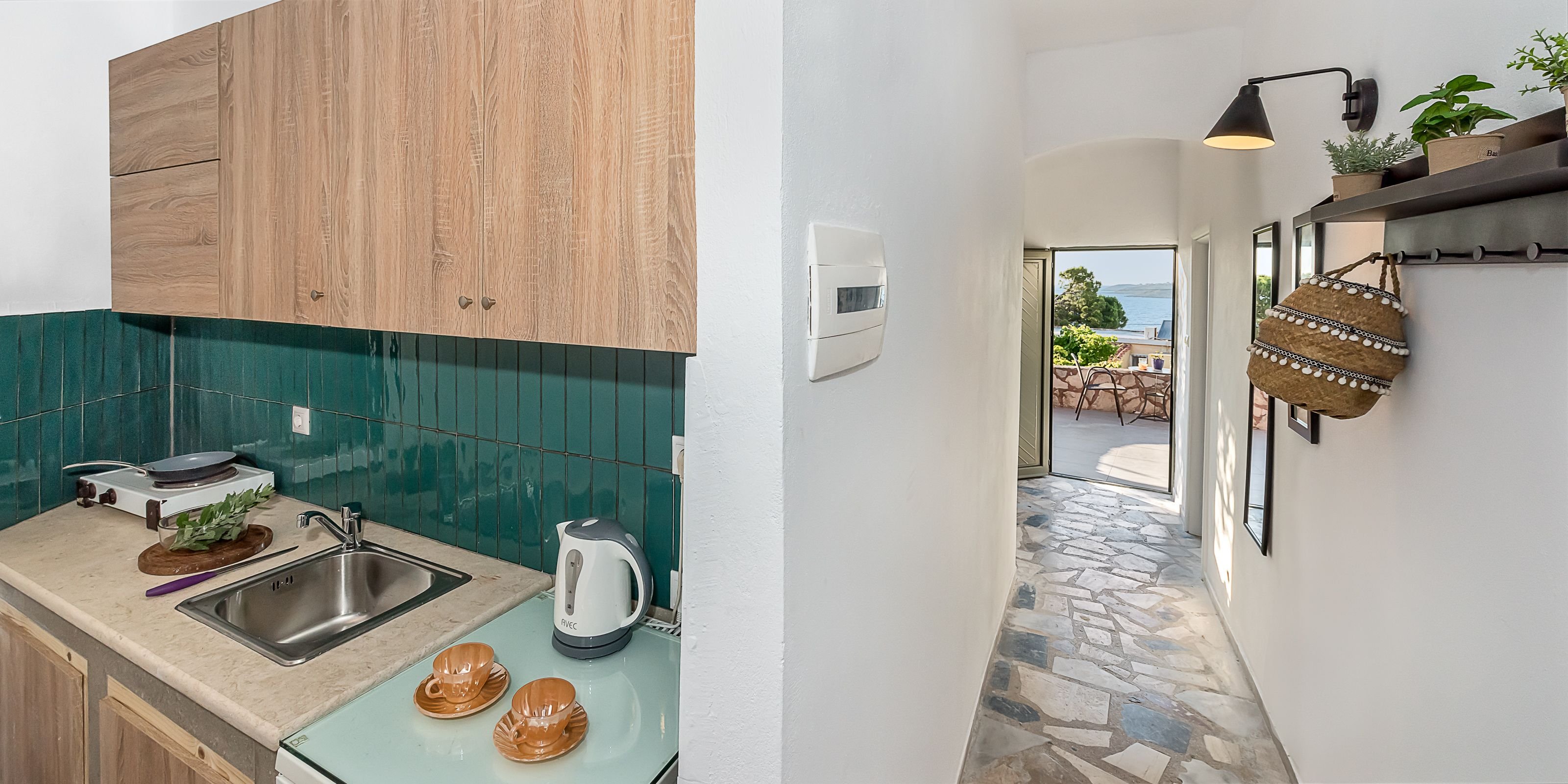 SUPERIOR, SUITE, SEA VIEW