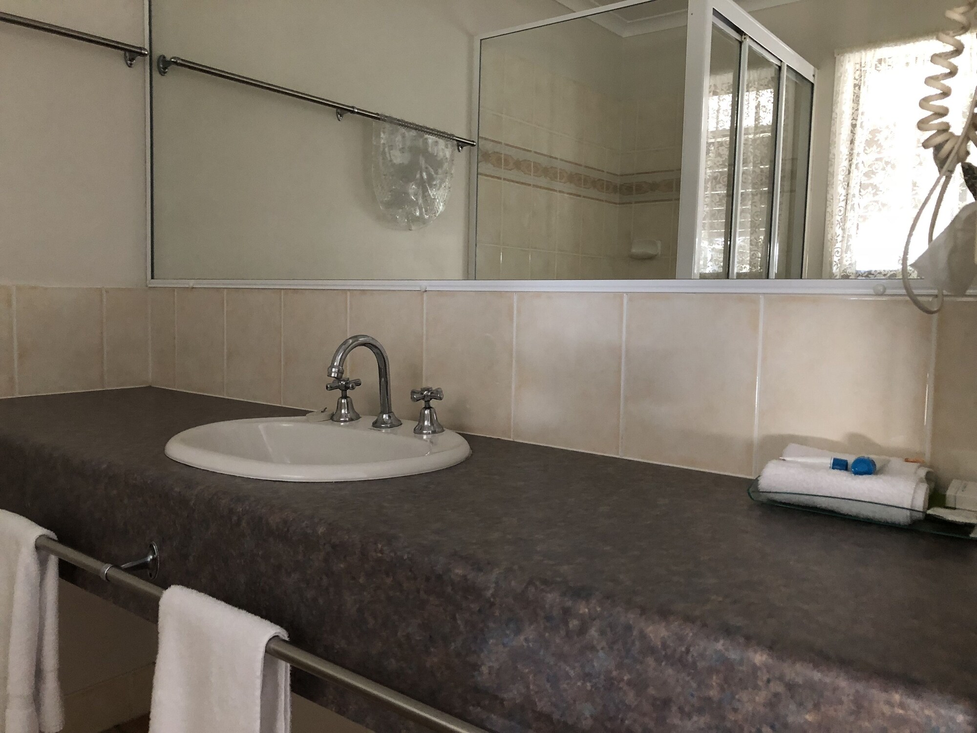 DELUXE, APARTMENT