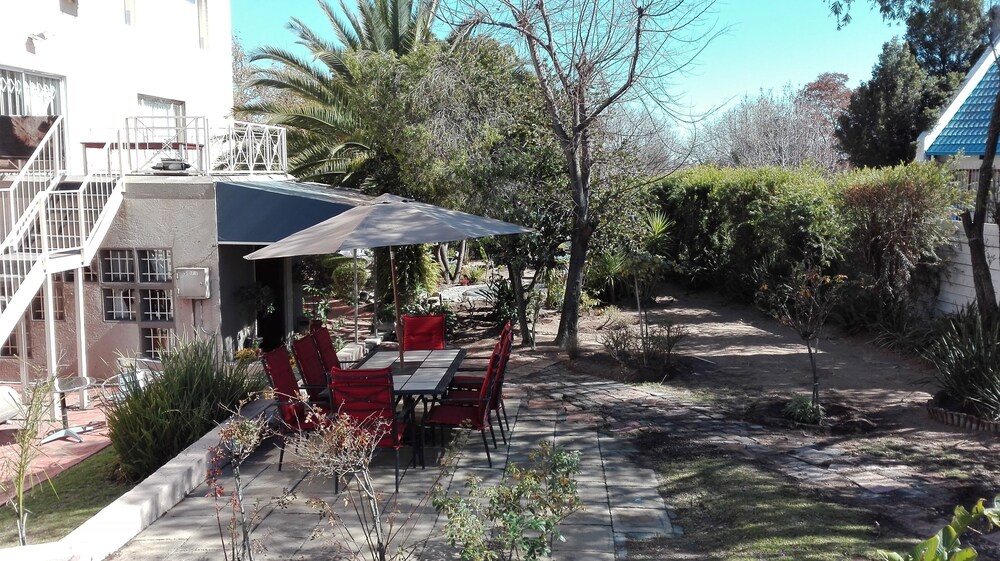 Villa Via - Midrand 65/68