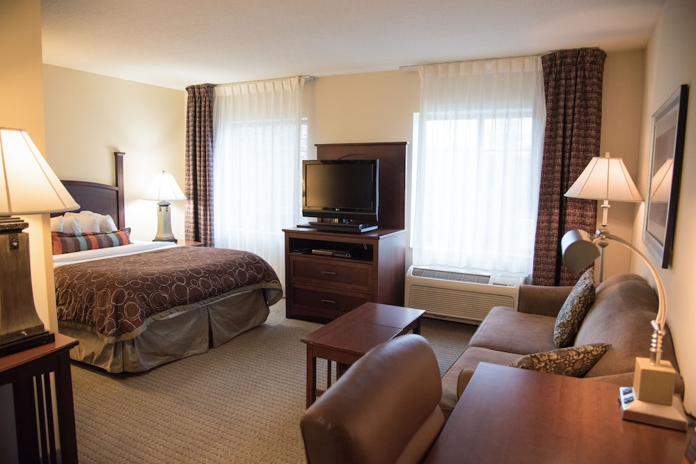 Staybridge Suites Fort Wayne 17/59