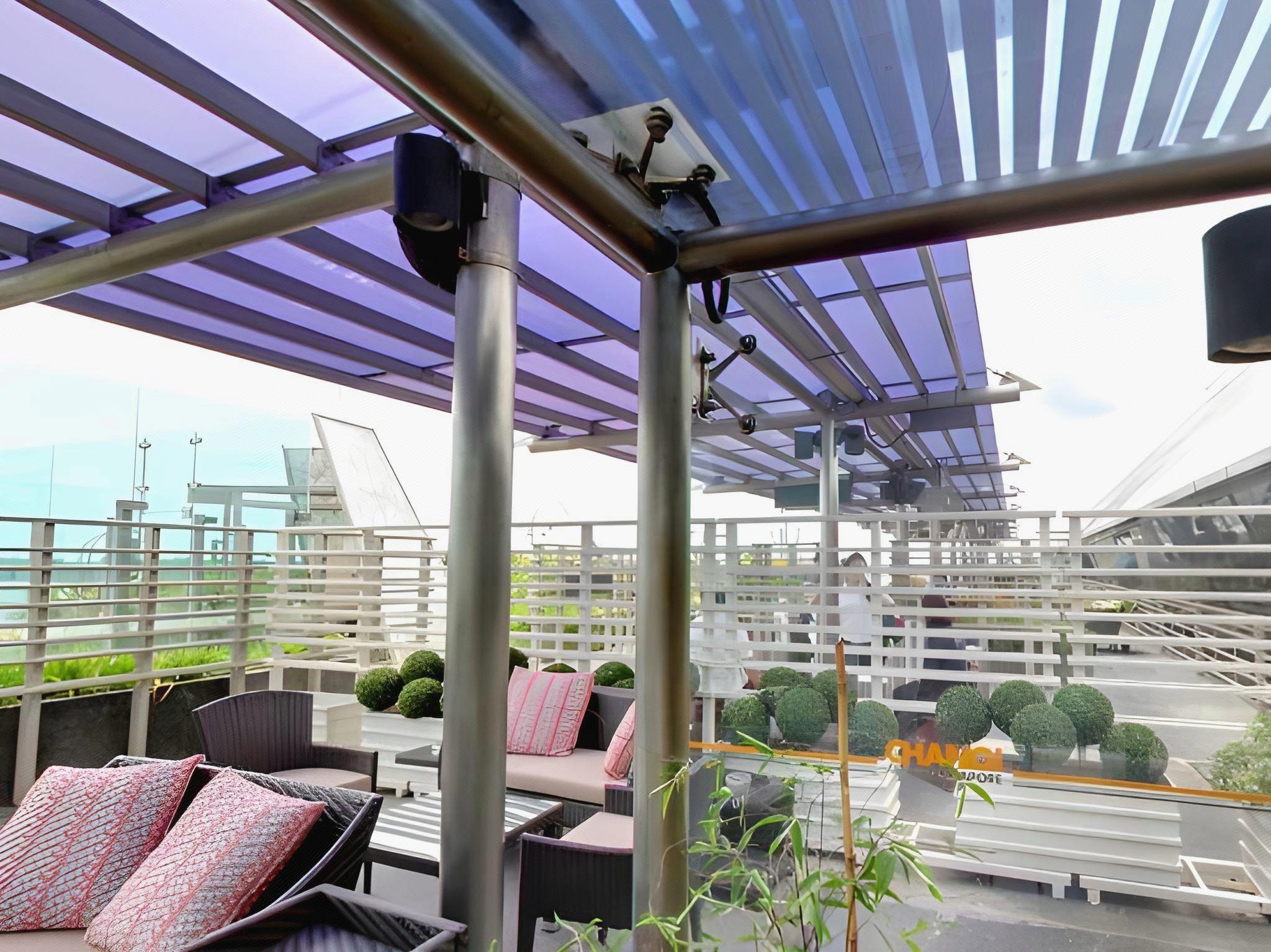 Ambassador Transit Lounge Singapore T3 1/39
