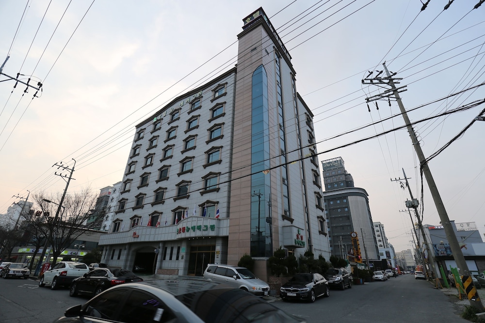 Hotel New Evergreen 3/62