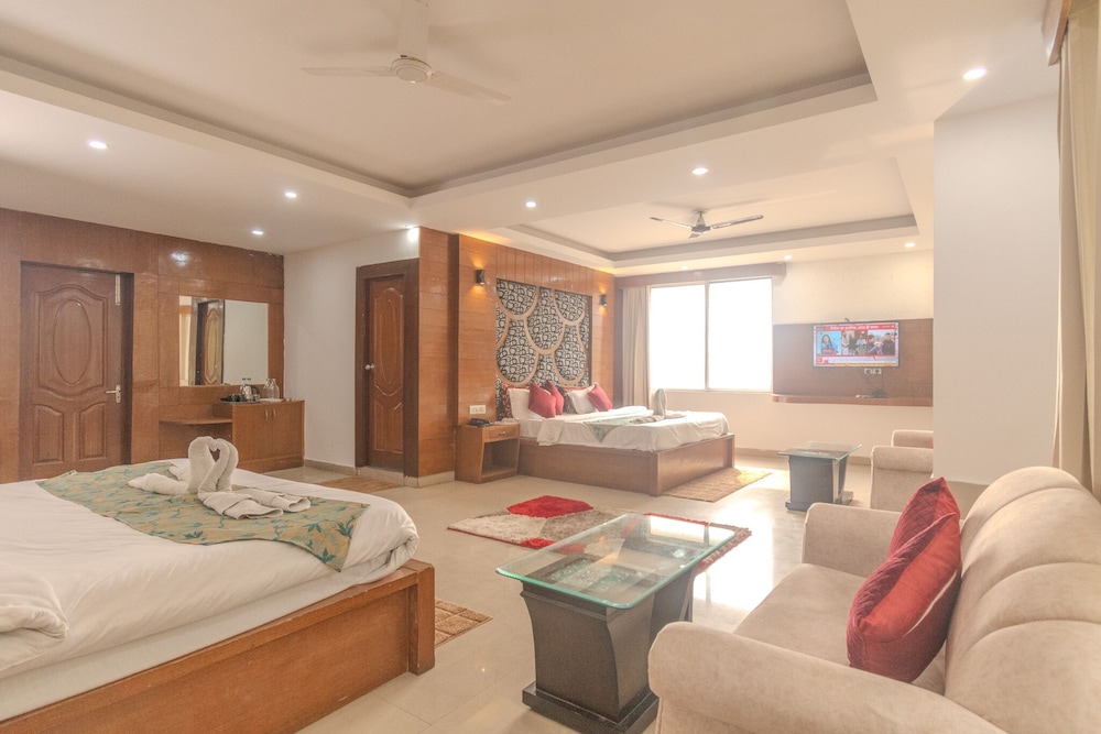 Hotel Raj Mandir 29/44